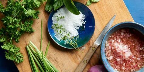 Maximizing the Nutritional Value of Fresh Herbs in Cooking Maximizing the Nutritional Value of Fresh Herbs in Cooking