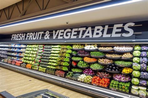 How to Identify and Select the Best Quality Produce at the Grocery Store How to Identify and Select the Best Quality Produce at the Grocery Store